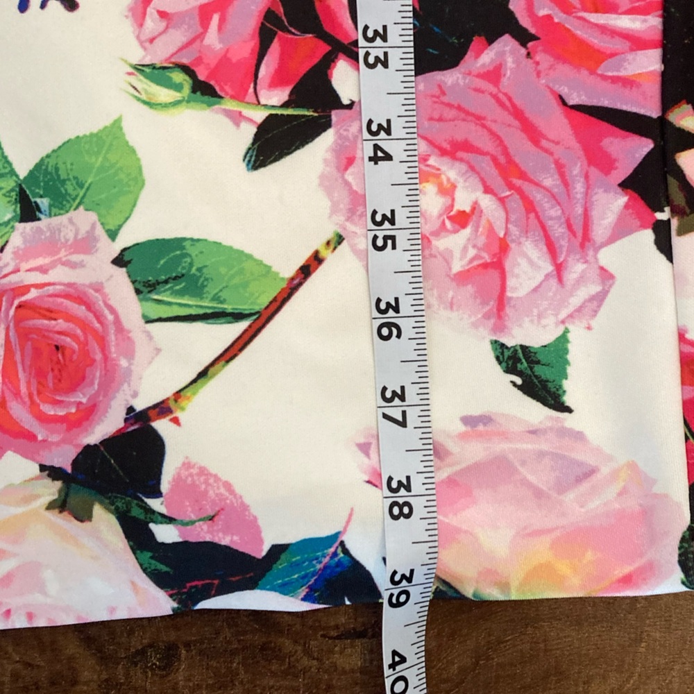 Betsey Johnson Floral Midi Sheath Dress Coquette Cap Sleeve EUC Women’s 2 - Picture 13 of 13